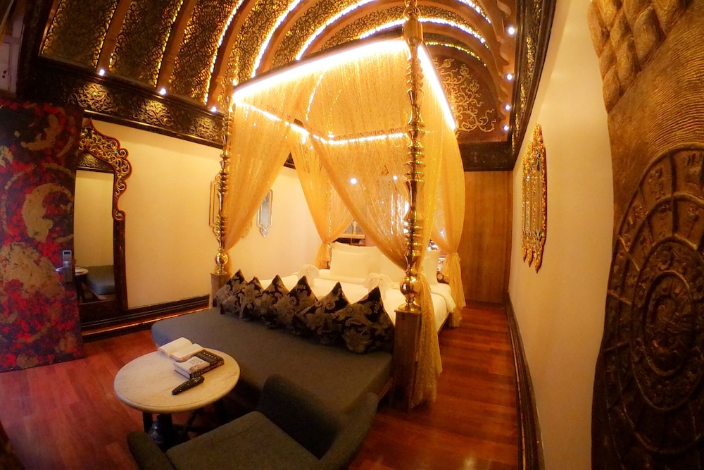 Suite, Garden View (Oasis Suite) - Photo 24