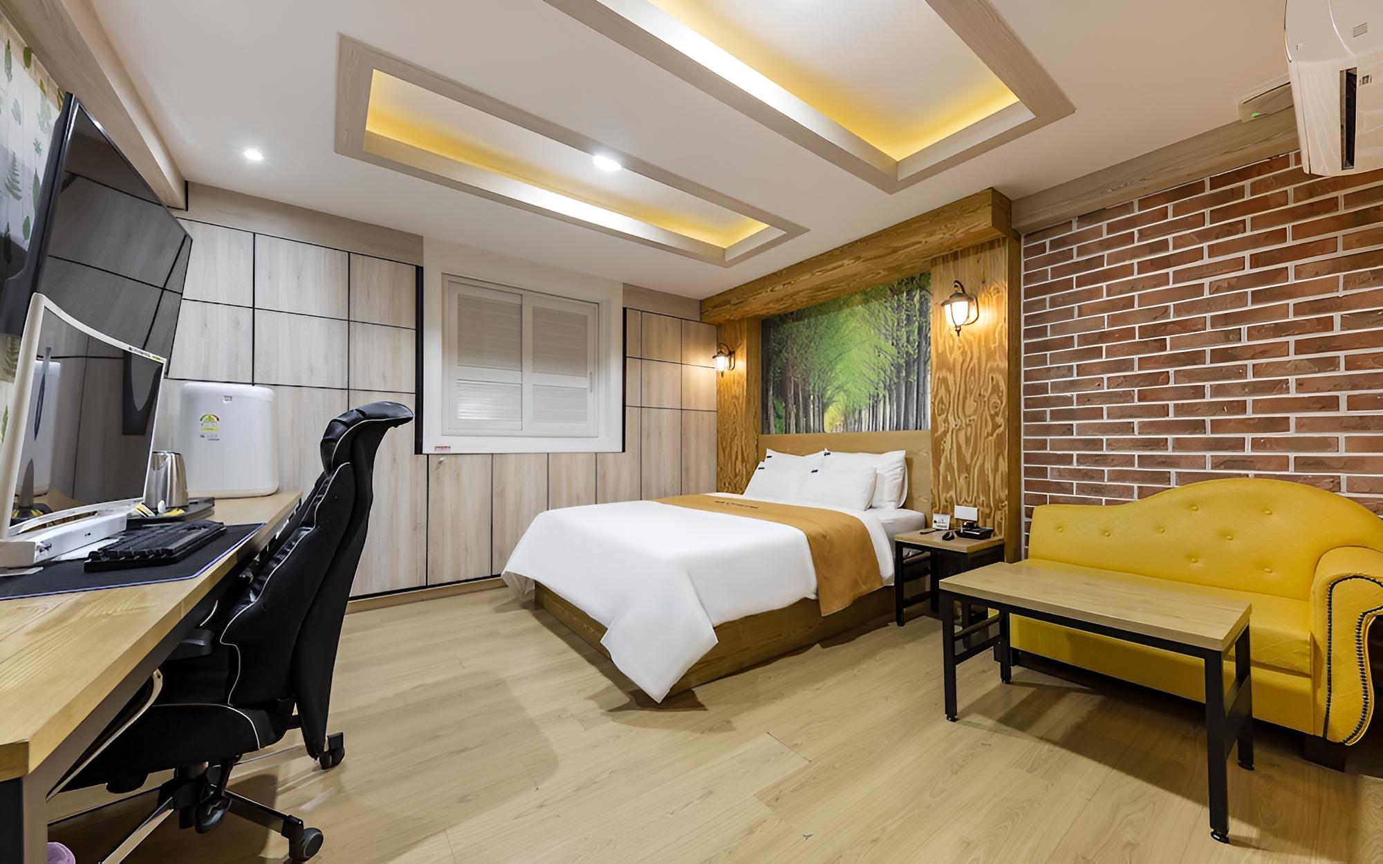 Room (Deluxe room (1PC LOL/NEFLIX movie the) photo 3