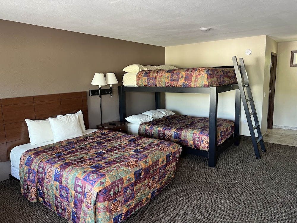 Family Triple Room