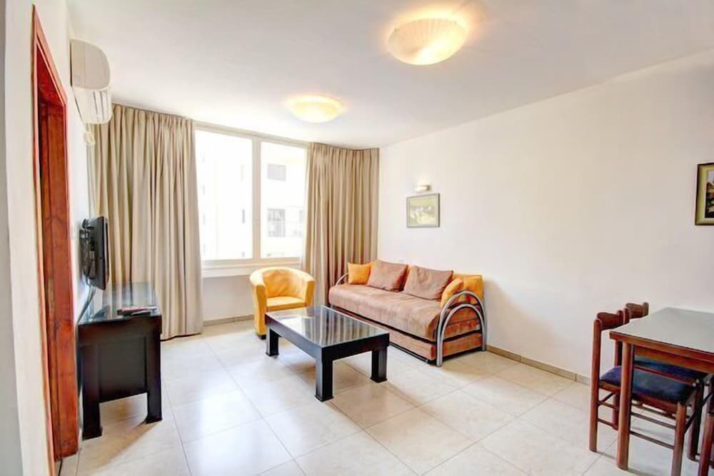Apartment, 1 Bedroom (Ezra HaSofer St 9 Flat 6) photo 2