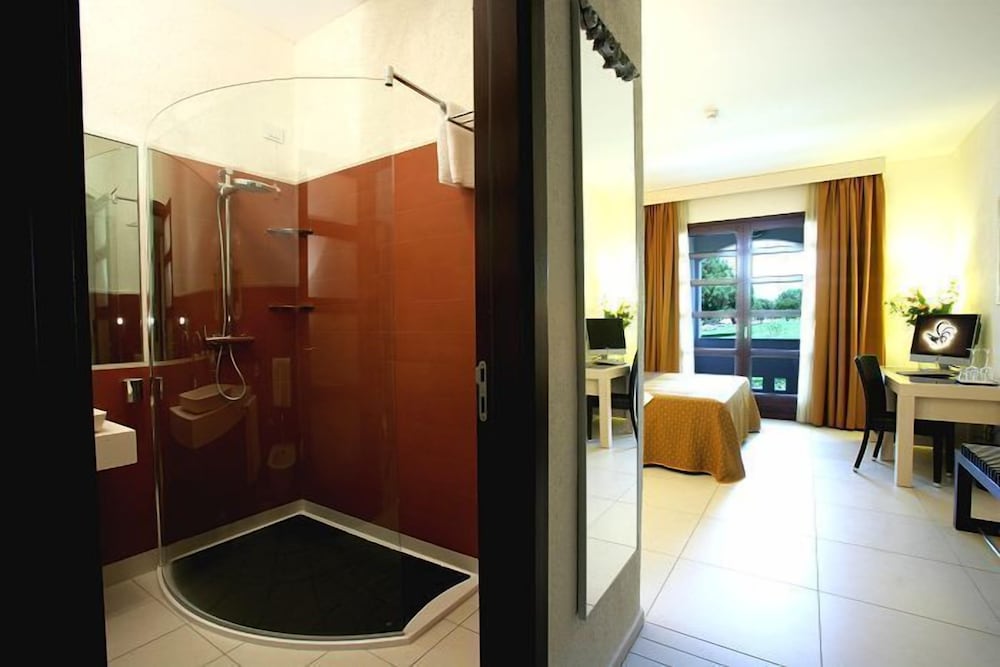 Comfort Quadruple Room - Photo 4