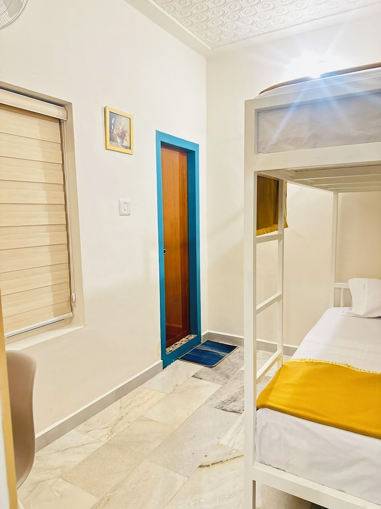 Standard Shared Dormitory photo 3