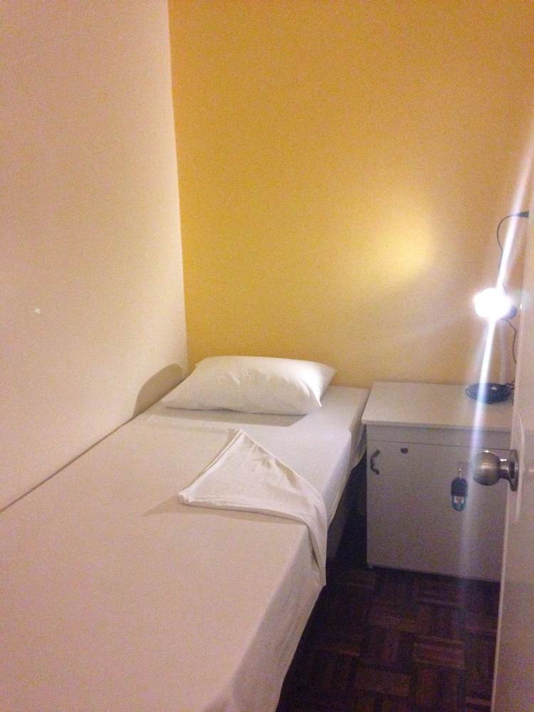 Single Room photo 1