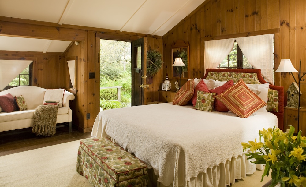 Swayback Cabin photo 1