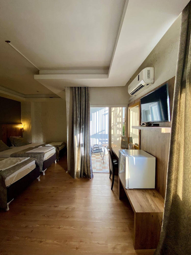 Standard Triple Room, 3 Twin Beds