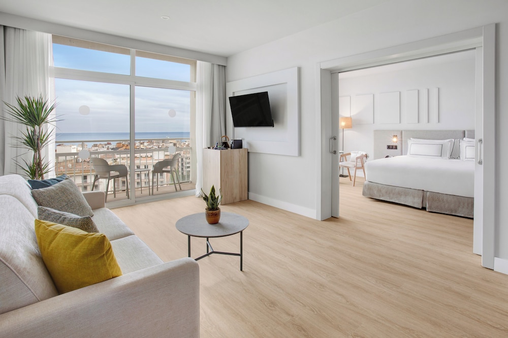 The Level Grand Suite (2+2)