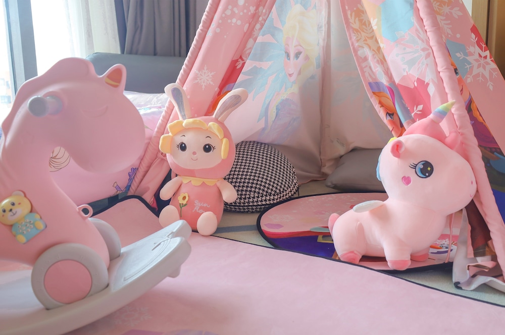 Standard Room, 1 King Bed (Kids Theme) - Photo 2