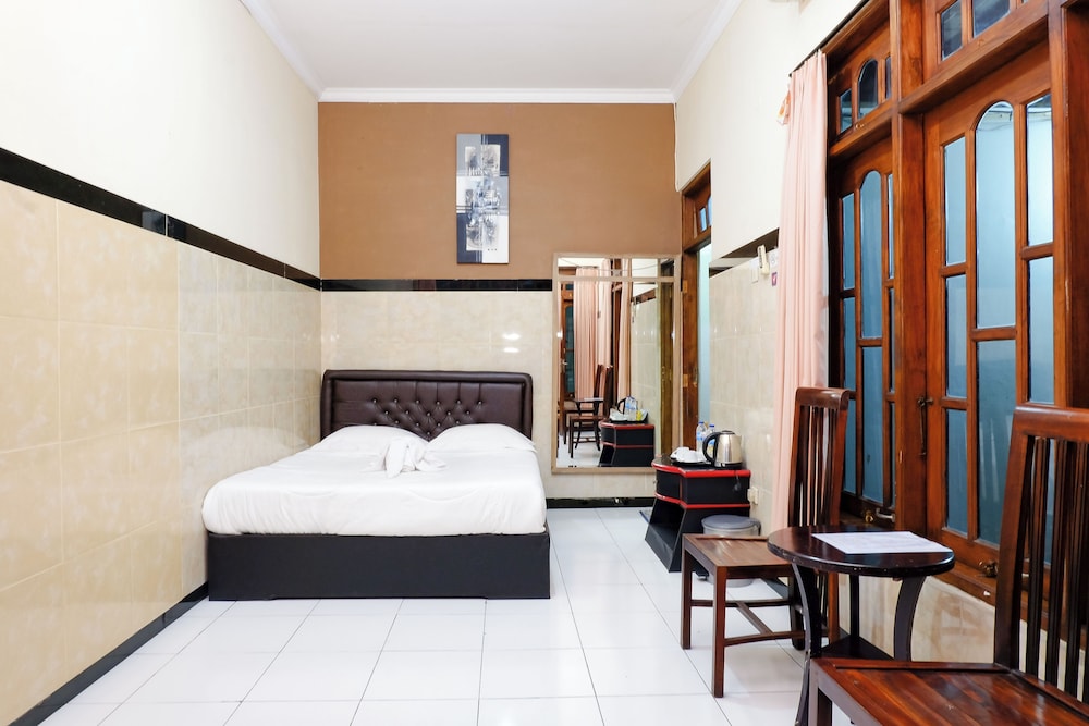 Junior Double Room