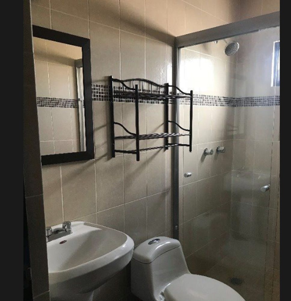 Basic Apartment, 1 Double Bed, Non Smoking, Kitchen photo 2