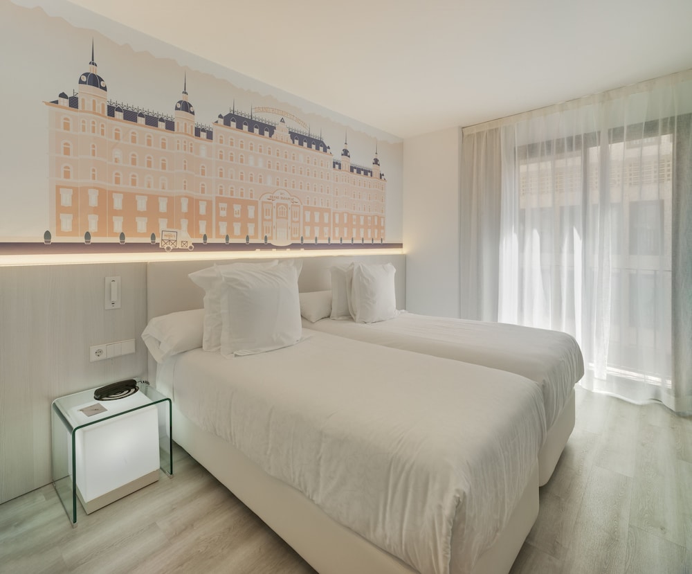 Standard Double Room, 1 Double or 2 Twin Beds - Photo 14