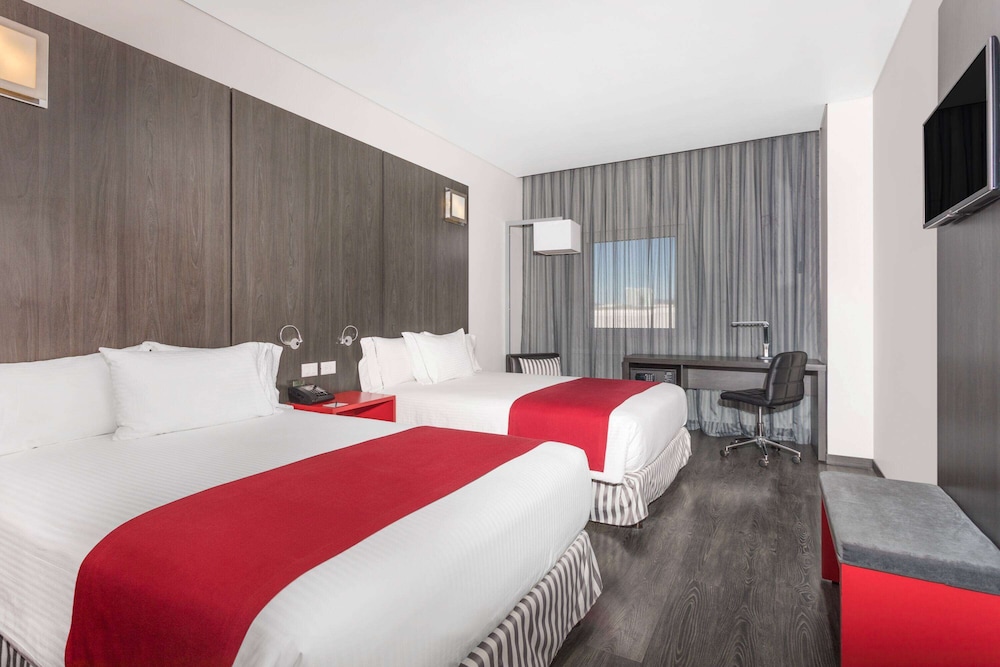Room, 2 Double Beds, Non Smoking photo 1