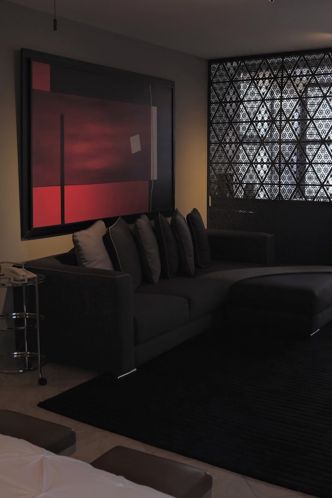 Penthouse Suite photo 2