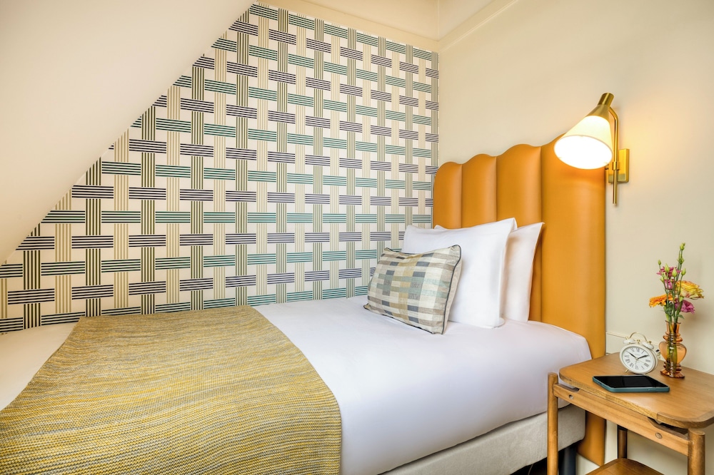 Standard Room photo 3