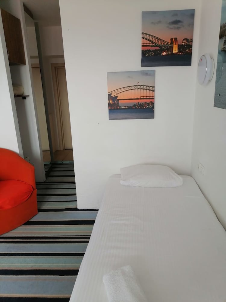 Comfort Room photo 3