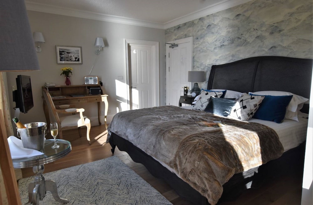 Lundy Suite with balcony photo 1