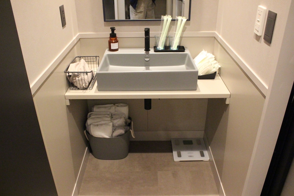 Condominium Flat - Photo 18