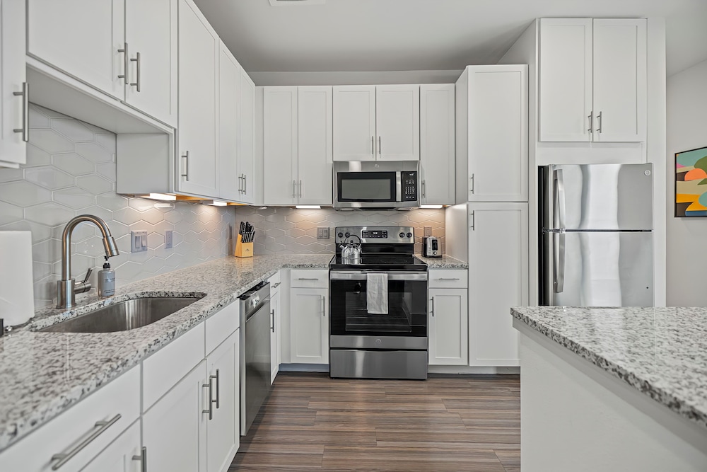 Premium Apartment, 1 Bedroom, Accessible - Photo 22