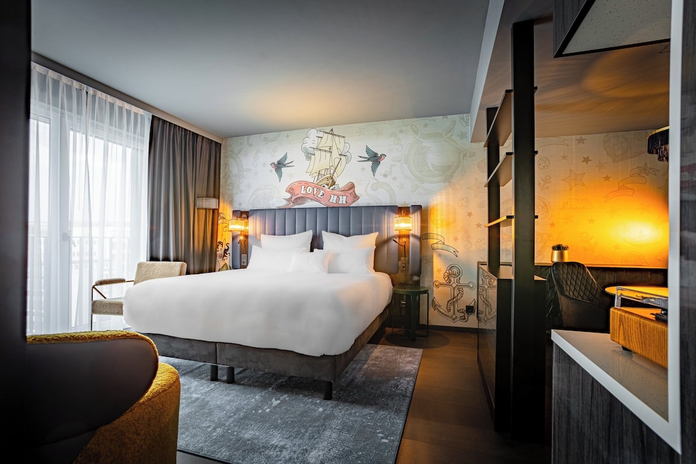 Suite (Heaven)