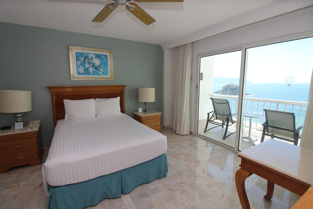Superior Queen with ocean view - Photo 3