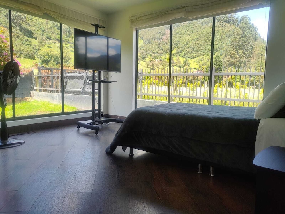 Deluxe Double Room, 1 Double Bed, Non Smoking photo 1