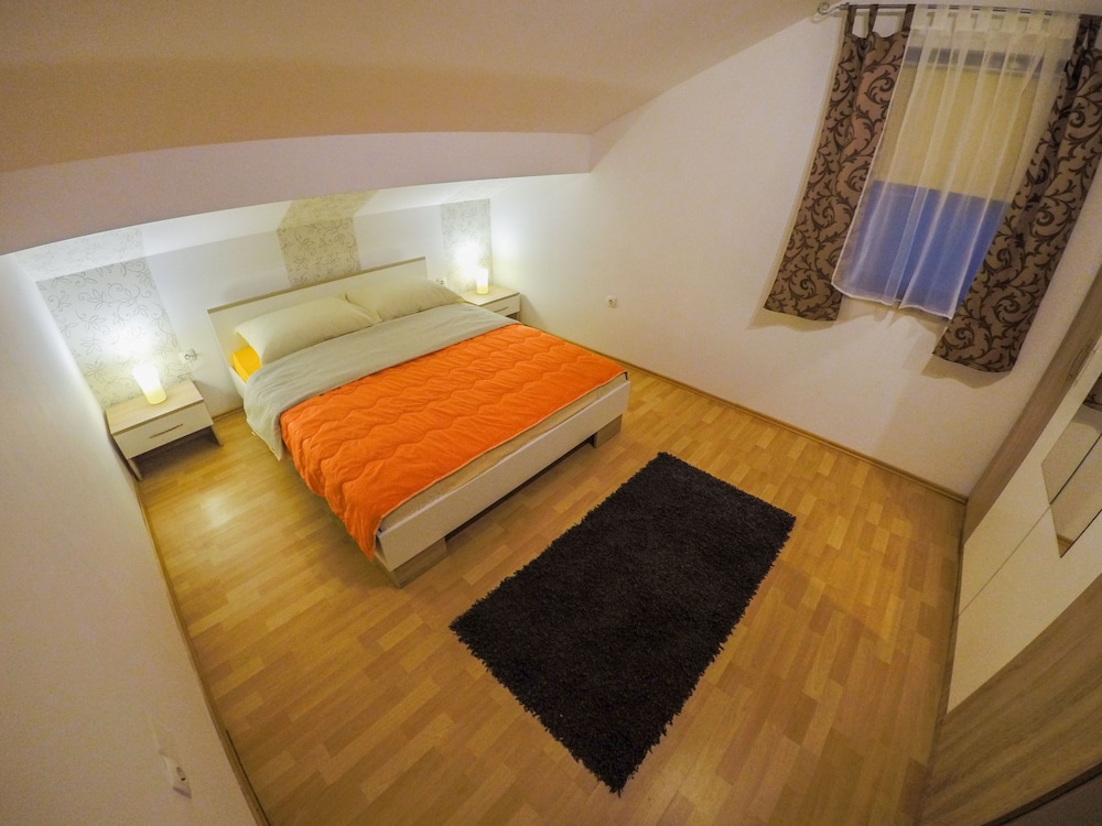 Apartment, 2 Bedrooms photo 1