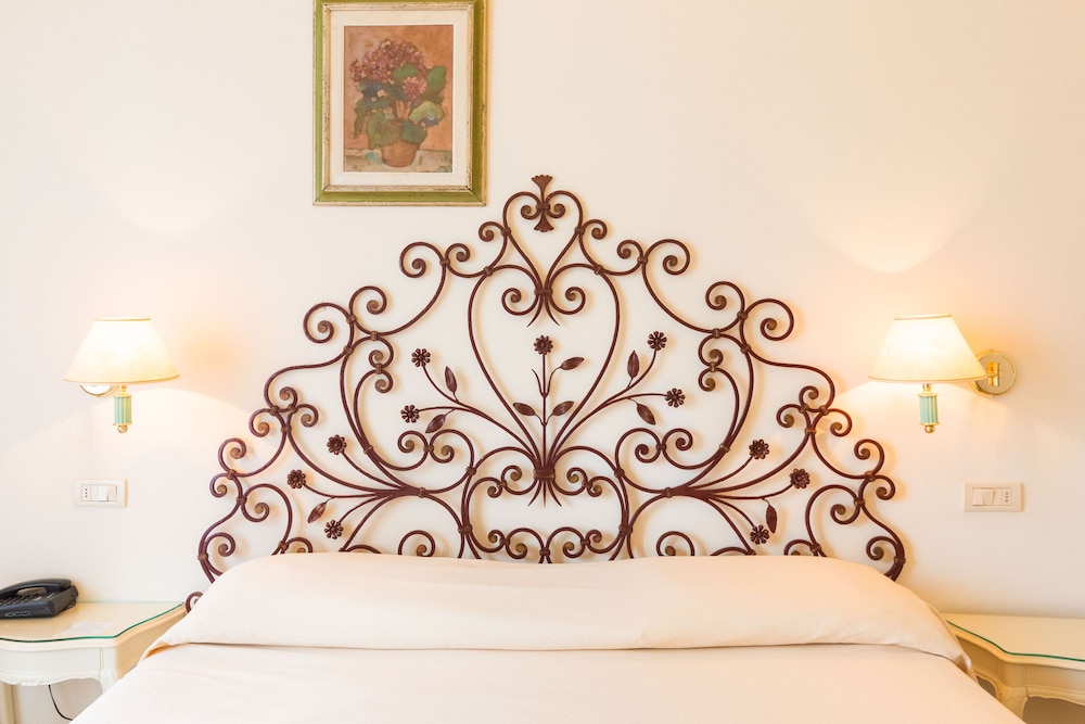 Superior Double Room - Photo 7