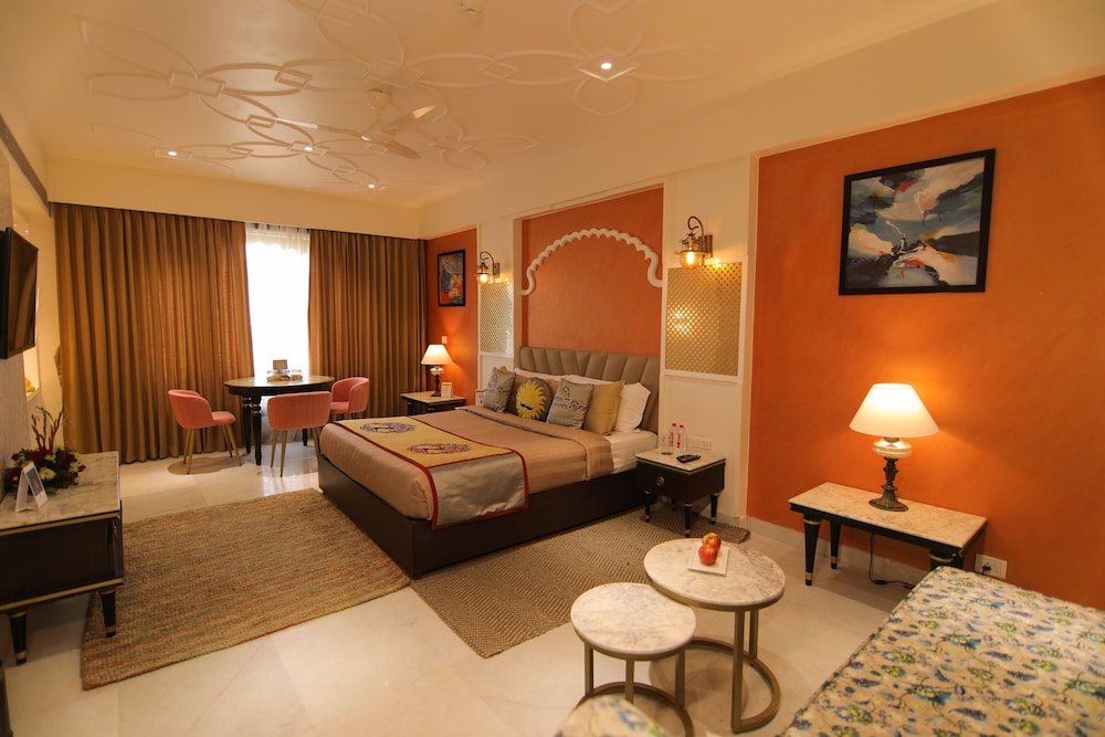 Suite - Photo 6