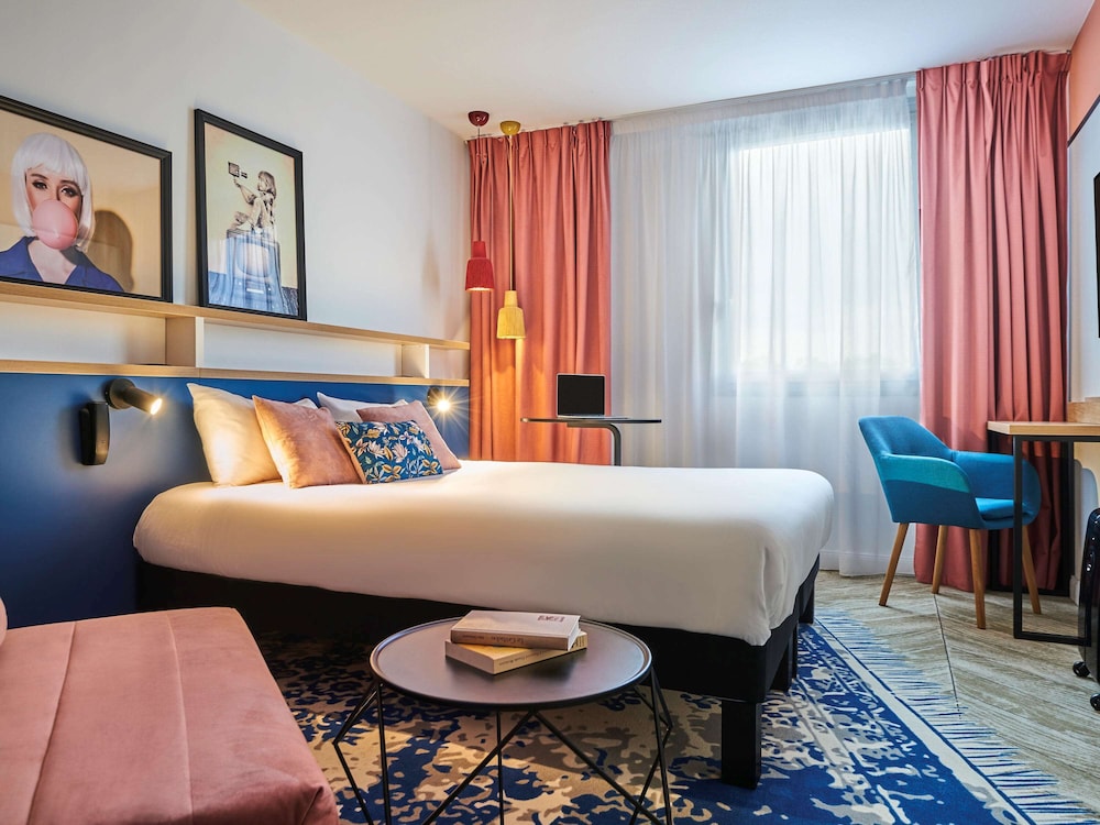 Standard Room, 1 Double Bed with Sofa bed - Photo 9