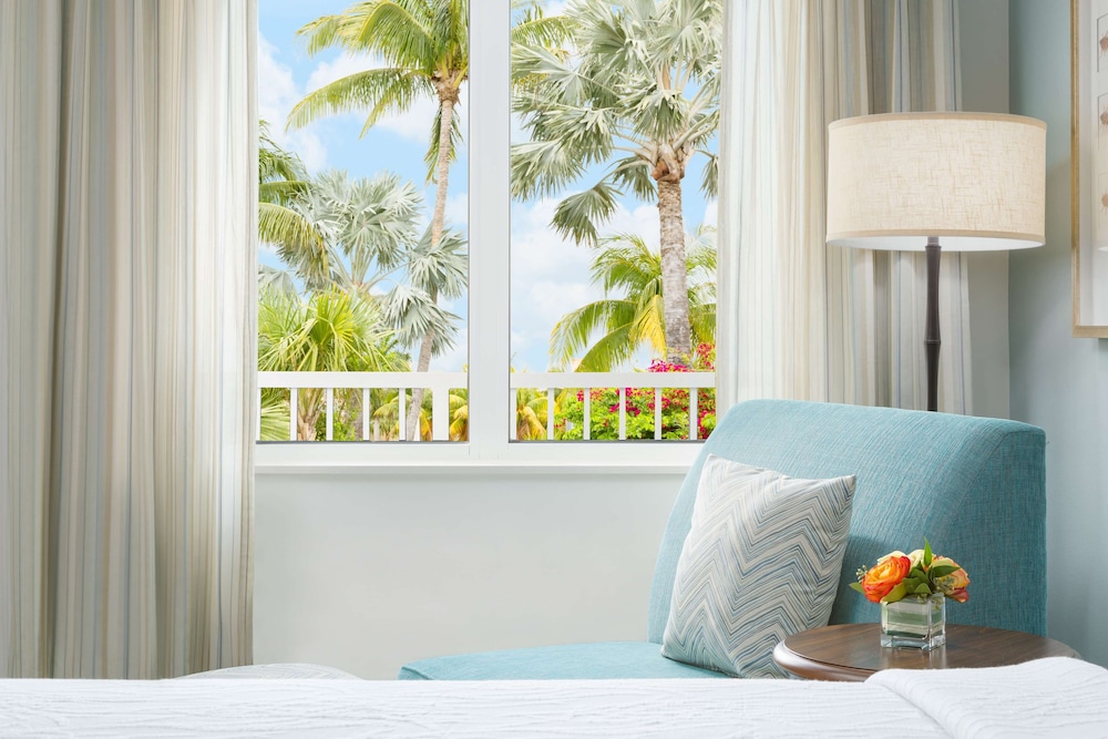 Room, 1 King Bed, Non Smoking, Balcony