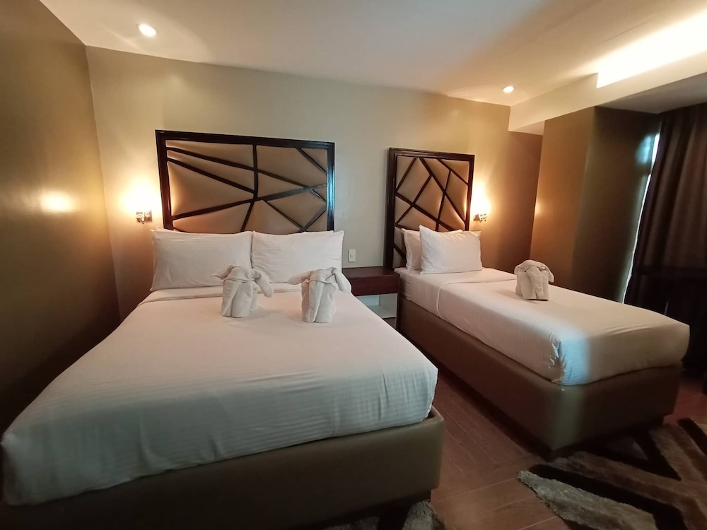 Deluxe Triple Room - Photo 4