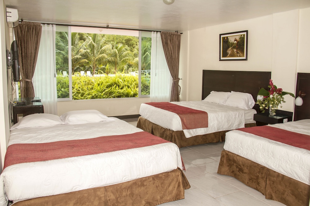Standard Triple Room, Private Bathroom, Resort View photo 1