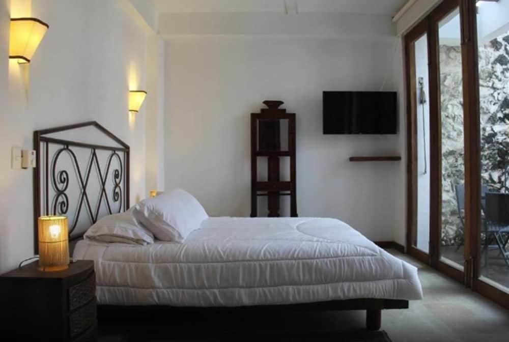Superior Room (Suite Colombia)
