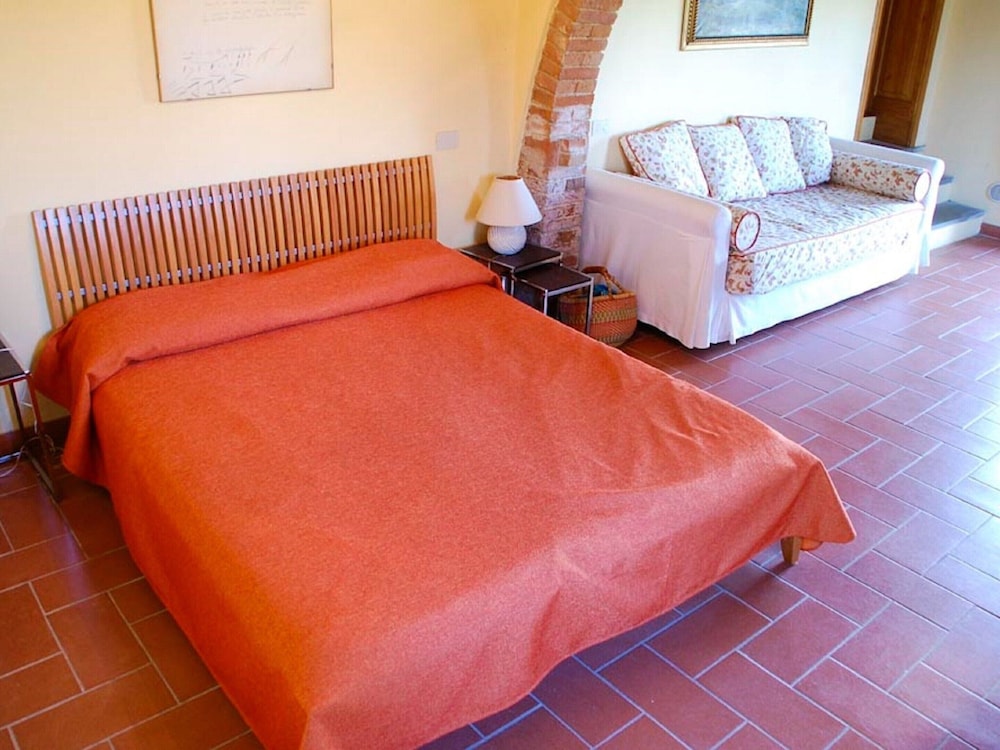 House photo 2