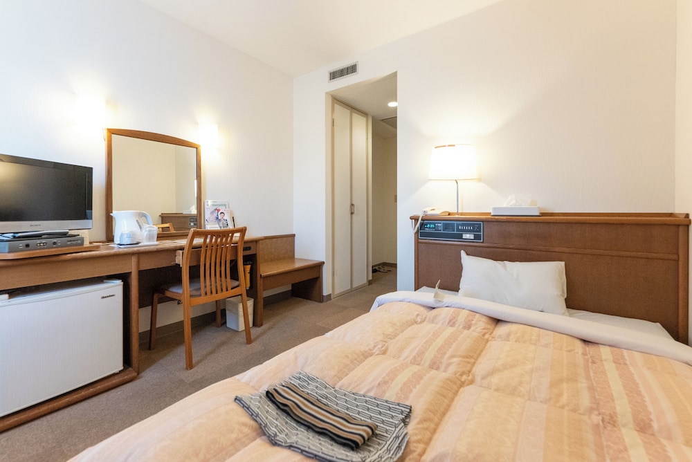 Semi Double Room, Smoking photo 1
