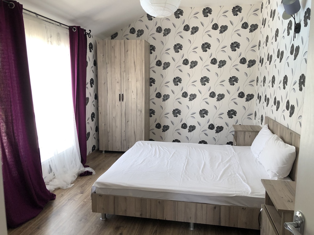 Villa, 5 Bedrooms photo 1