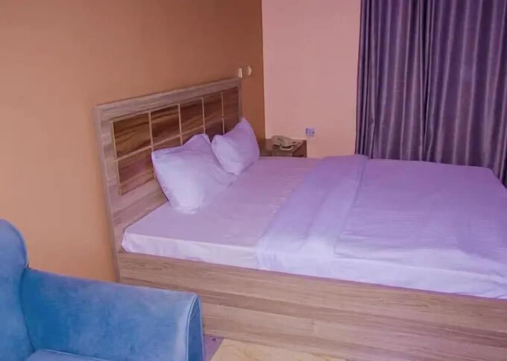 Deluxe Room, Balcony, City View photo 1