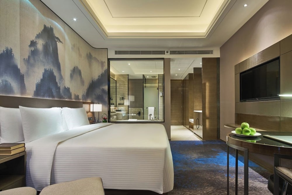 Executive Deluxe King Room photo 1