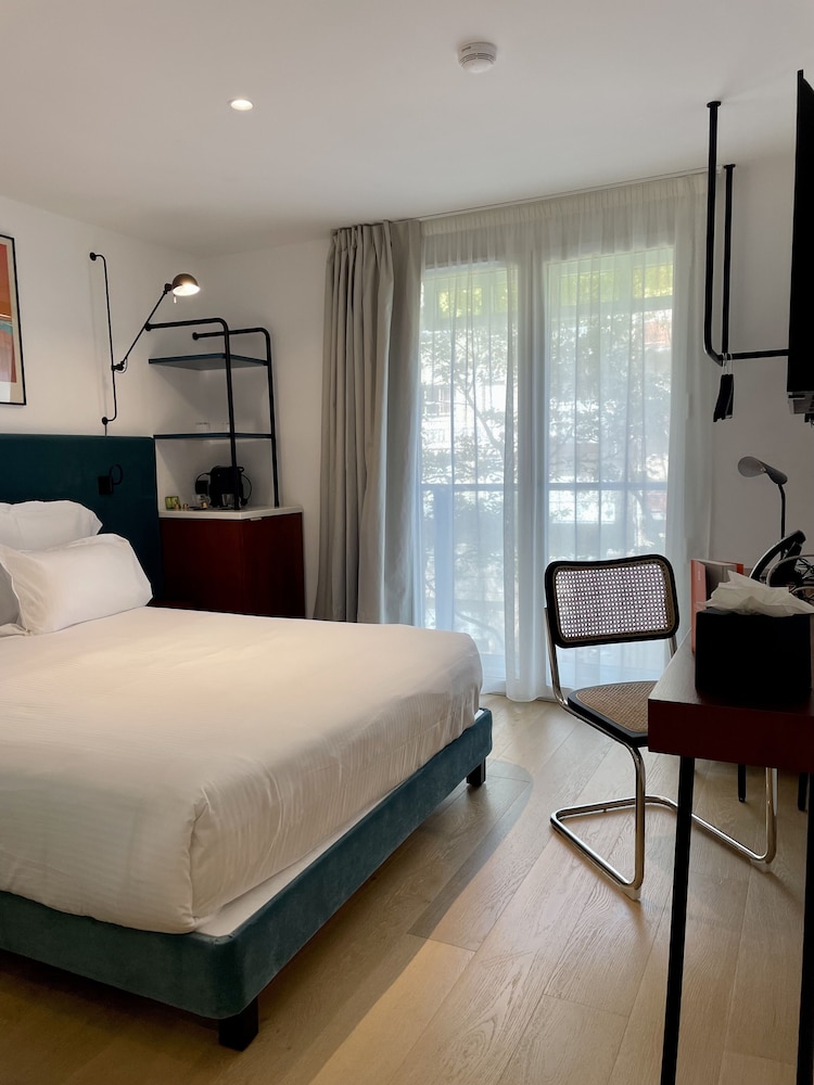 Standard Room photo 3