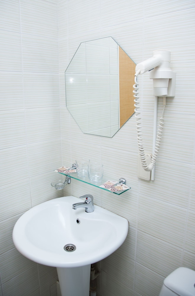 Standard Twin Room, 1 Bedroom photo 3