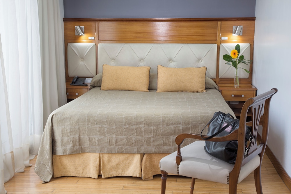Studio Suite photo 2