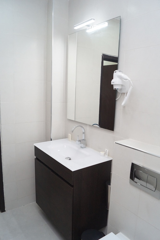 Superior Double Room (Single Occupancy)
