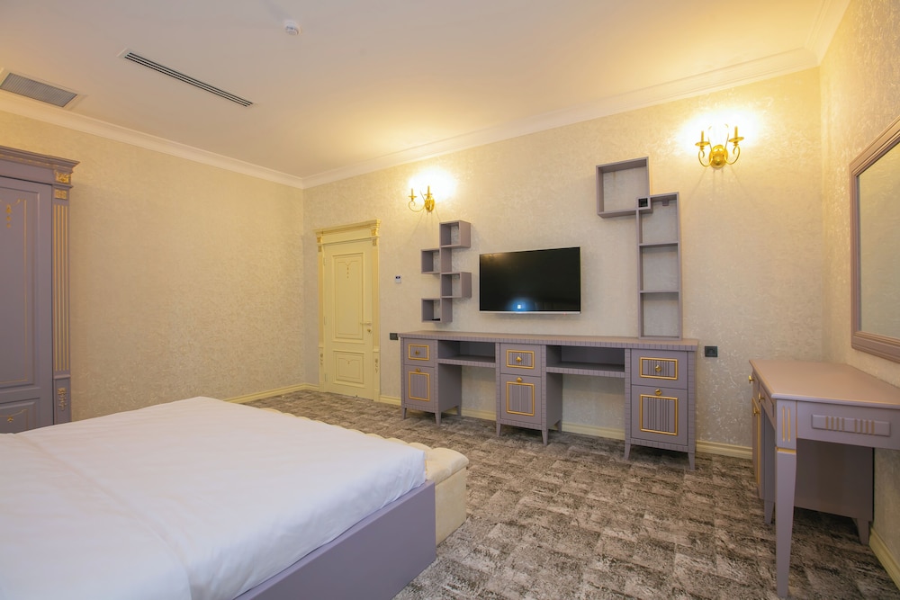 Family Apartment photo 2