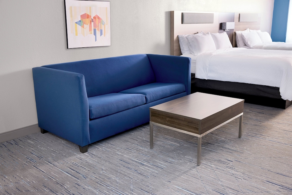 Standard Room, Multiple Beds (Extra Floor Space) - Photo 1