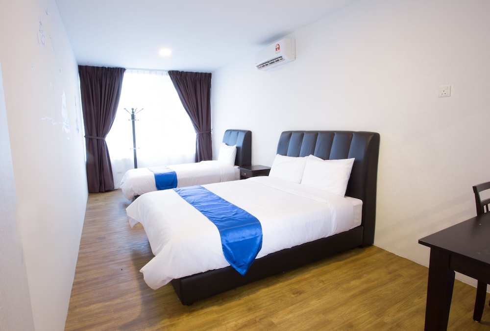 Suite, 4 Bedrooms (Ocean Theme) photo 3