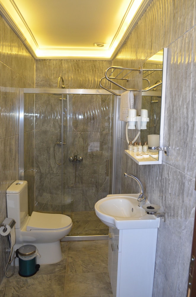 Standard Double Room, City View photo 3