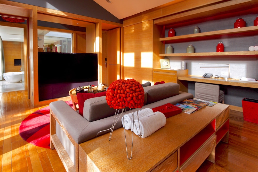 Deluxe Villa, 1 Bedroom, Private Pool, Garden View (Garden View) - Photo 2