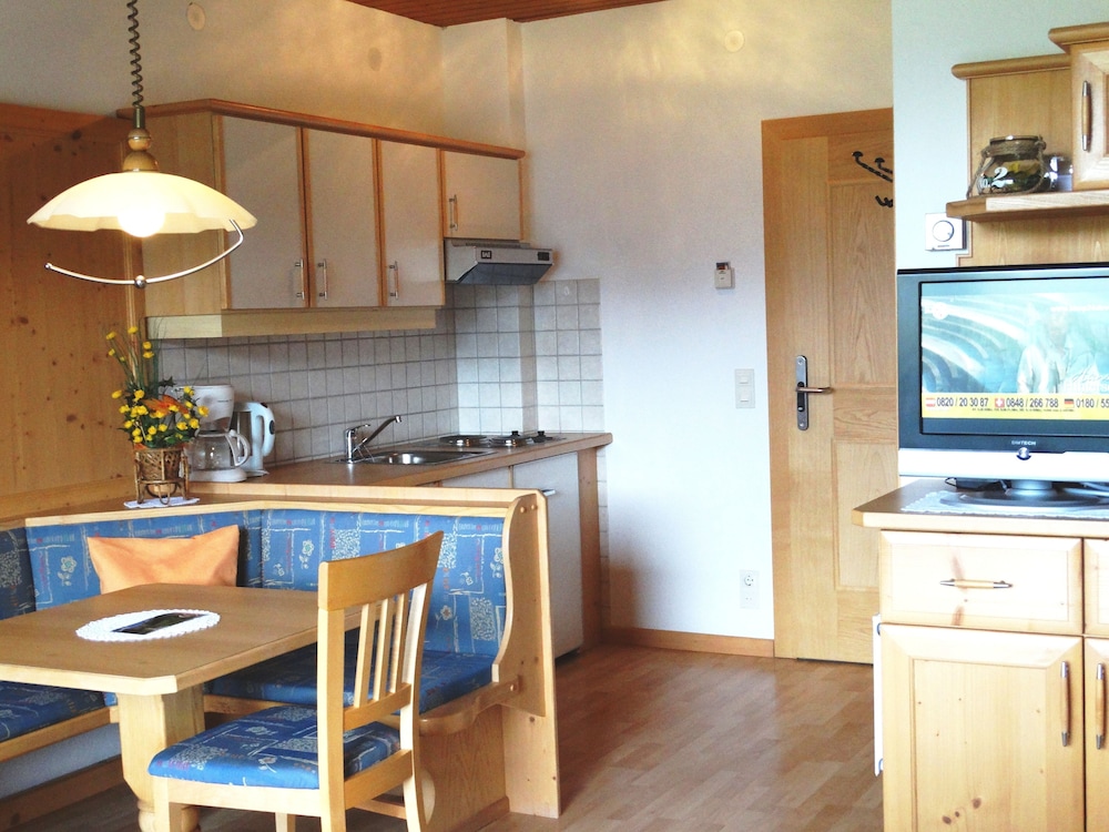 Deluxe Studio, Mountain View