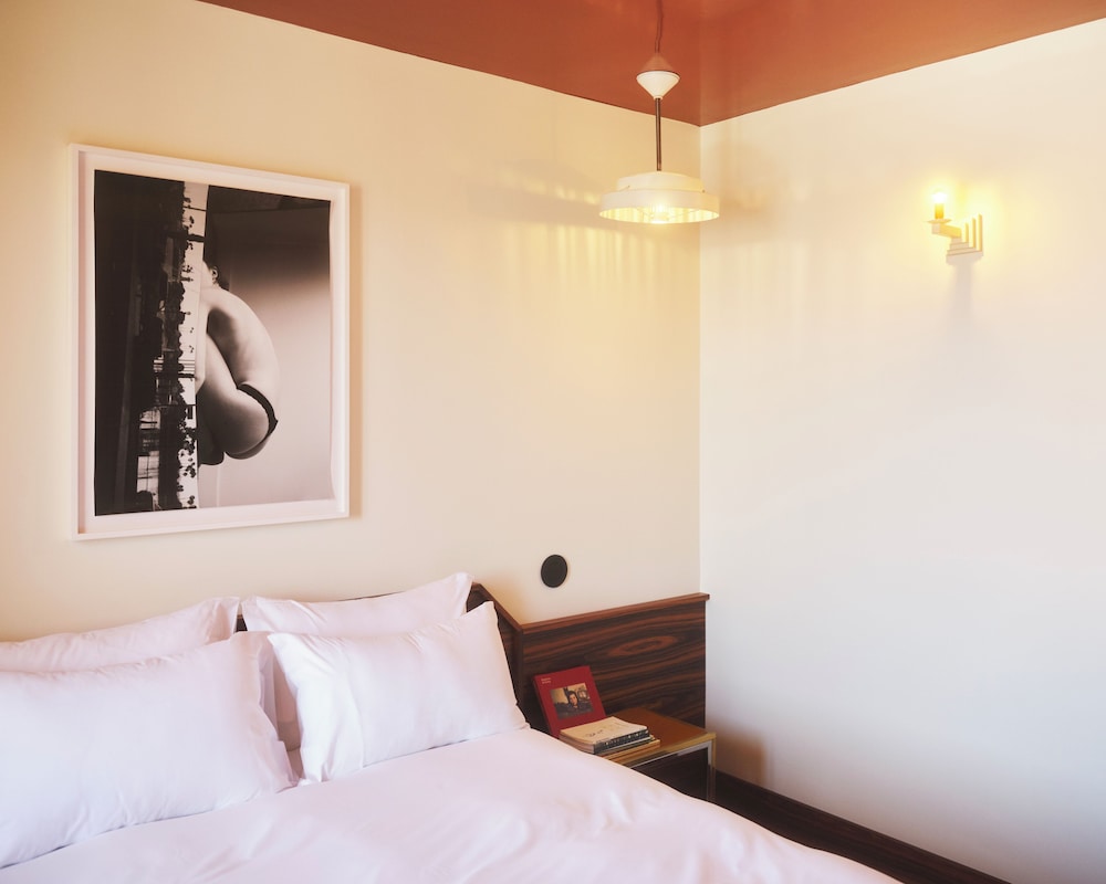 Double Room - Photo 4