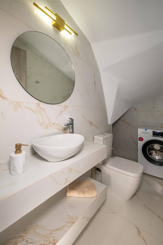 J K Villa With Private Pool, Bilde 8