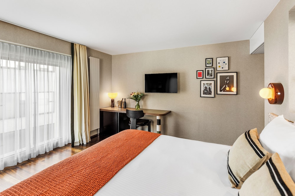 Executive Double Room - Photo 16